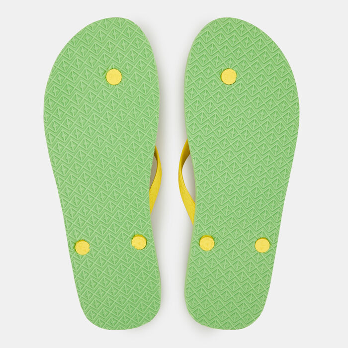 Chupps Men's Banana Leaf Flip Flops Green image number 1