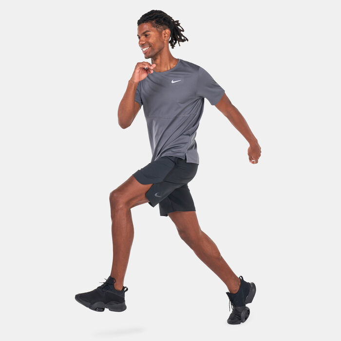 Buy Nike Men's Breathe Run T-Shirt White in Dubai, UAE -SSS