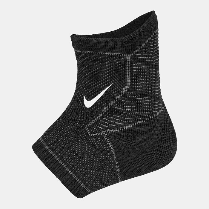 Nike Pro Knit Ankle Sleeve (M) Black image number 1