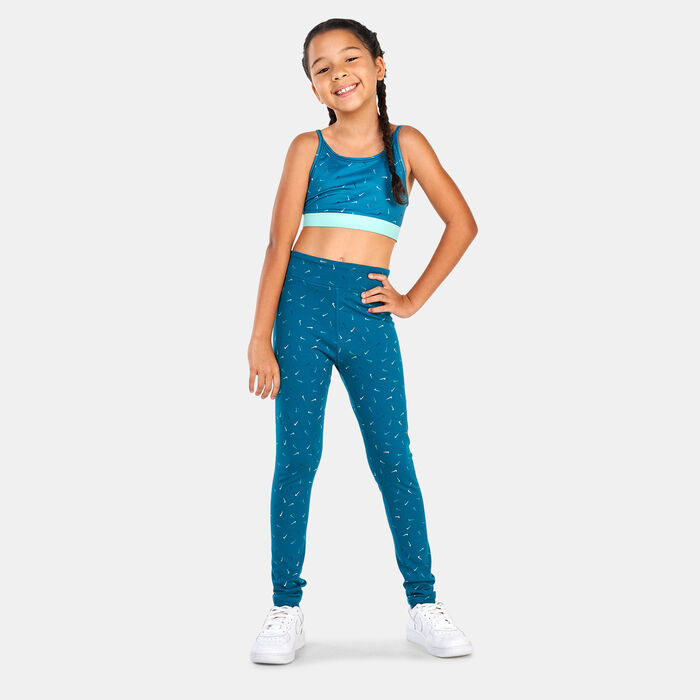 Nike Kids' Sportswear Essential Mid-Rise Leggings (Older Kids) Blue image number 5