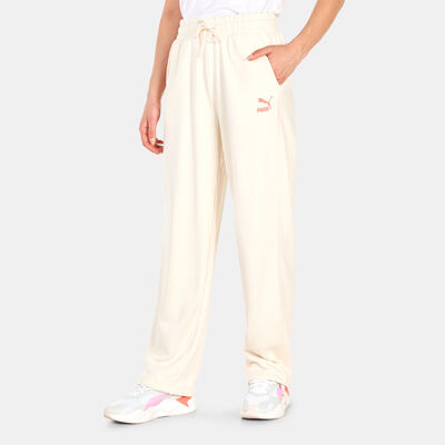 PUMA Women's Classics RE:ESCAPE Relaxed Sweatpants Beige