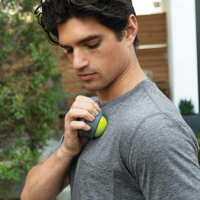 TRGR Handheld Massage Ball Green image number 3