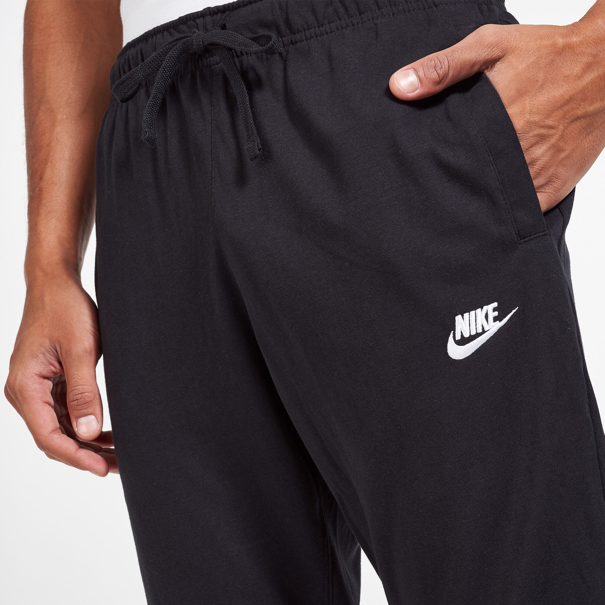 Buy Nike Men's Sportswear Club Jersey Sweatpants Black in Dubai, UAE -SSS