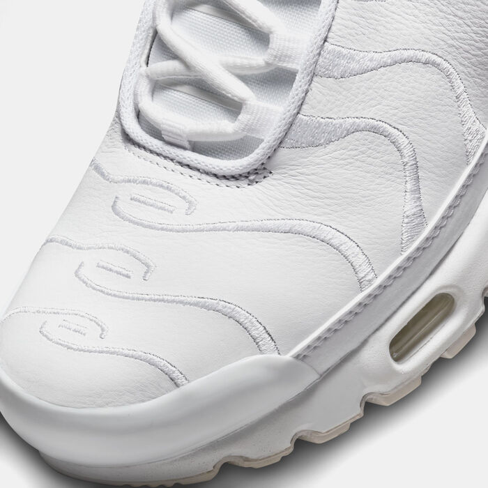 Nike Men's Air Max Plus Shoes White image number 4
