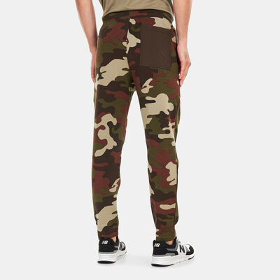 New Balance Men's Athletics Camo Fleece Pants Brown