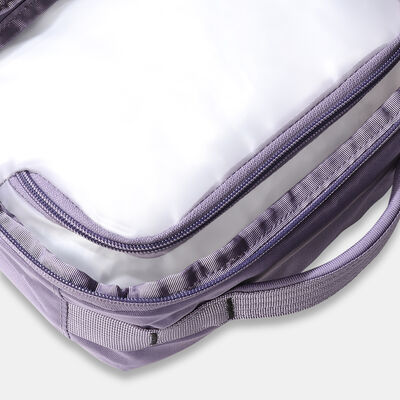 The North Face Base Camp Voyager Toiletry Bag Purple