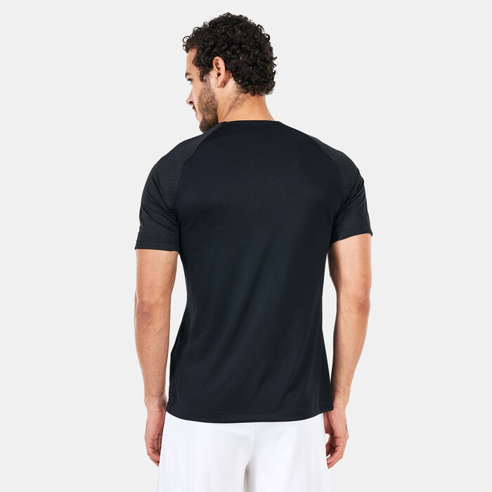 Buy Nike Men's Chelsea F.C. Dri-FIT Strike Football T-Shirt Grey in ...
