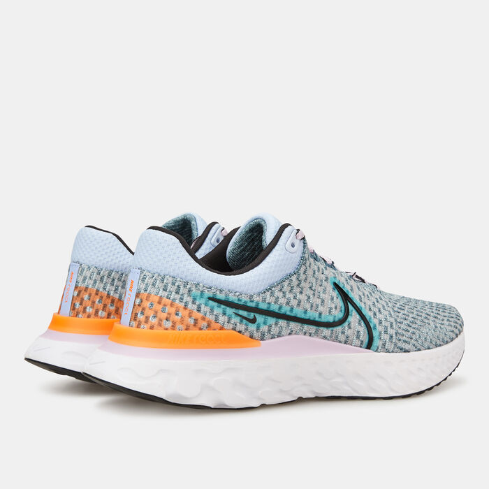 Nike Women's React Infinity Run Flyknit 3 Shoe image number 2