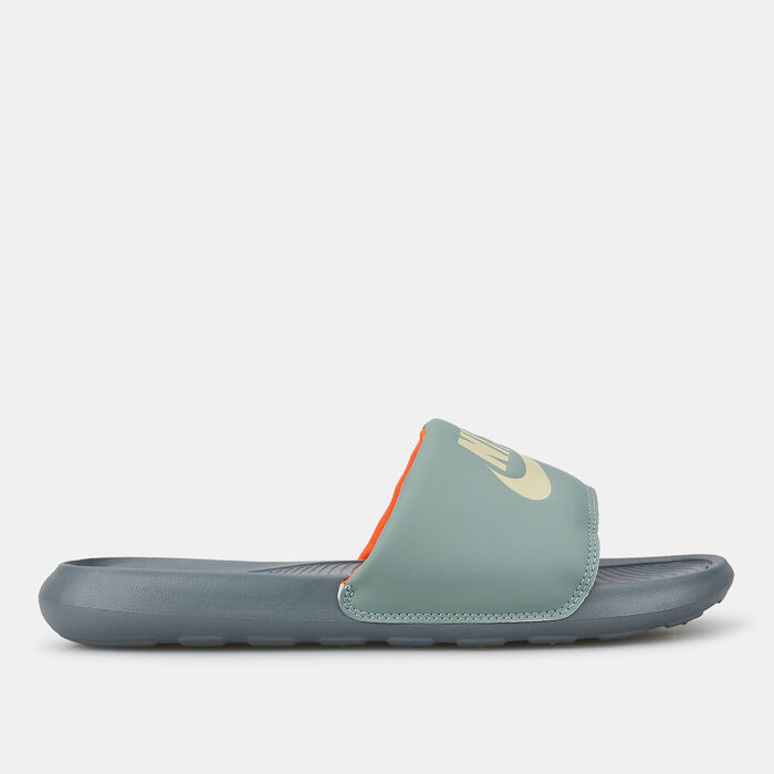 Nike Men's Victori One Slides Green image number 1