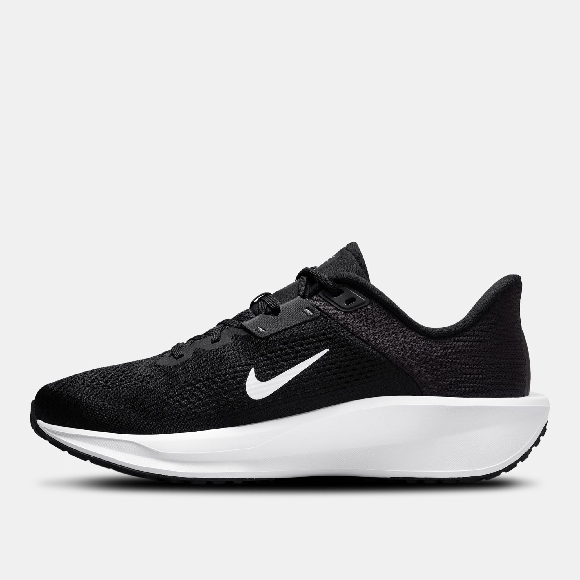 athletic nike shoes men