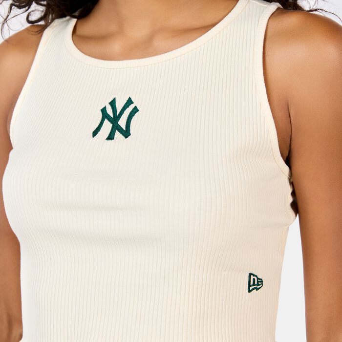 New Era Women's MLB New York Yankees Crop Top Beige image number 7
