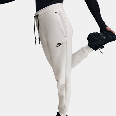 Nike Women's Sportswear Tech Fleece Sweatpants Ivory