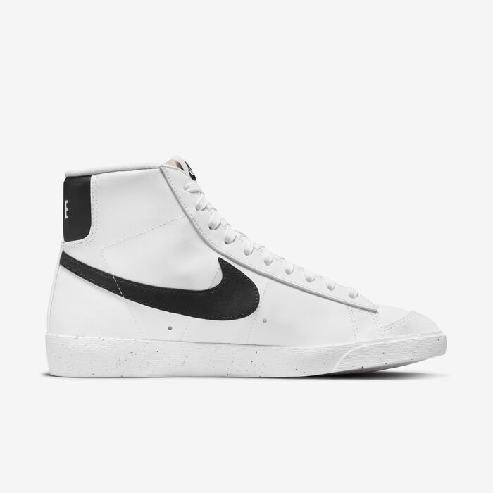 Nike Women's Blazer Mid '77 Shoes White image number 2