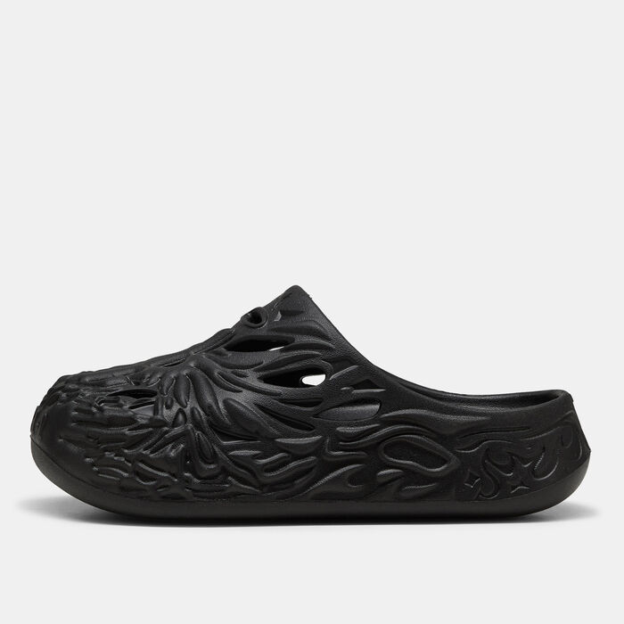 PUMA Men's x LaMello Ball MB.04 Basketball Slides Black image number 0