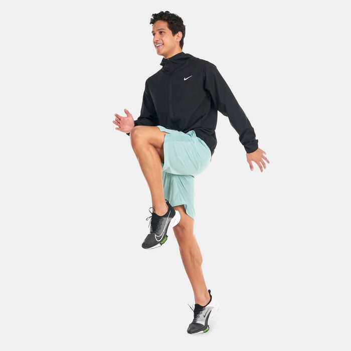 Buy Nike Men's Dri-FIT Challenger 9-Inch Shorts Green in Dubai, UAE -SSS