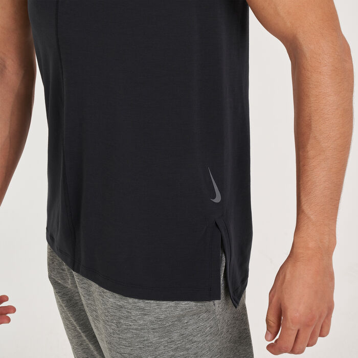 Nike Men's Dri-FIT Yoga Tank Top Black image number 3