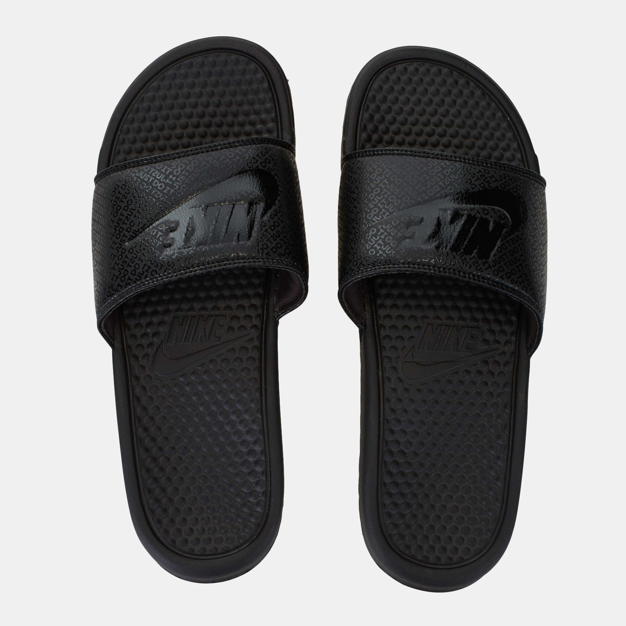 Buy Nike Men's Benassi Slides in Dubai, UAE | SSS