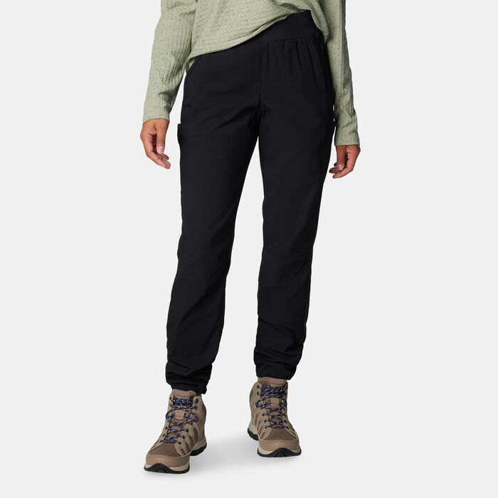 Columbia Women's Leslie Falls Hiking Pants Black image number 0