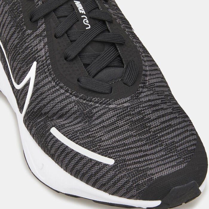 Nike Men's Renew Run 4 Shoe Black image number 5