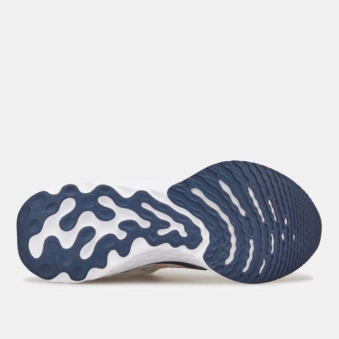 Nike Women's React Infinity 3 Premium Road Running Shoe White image number 3