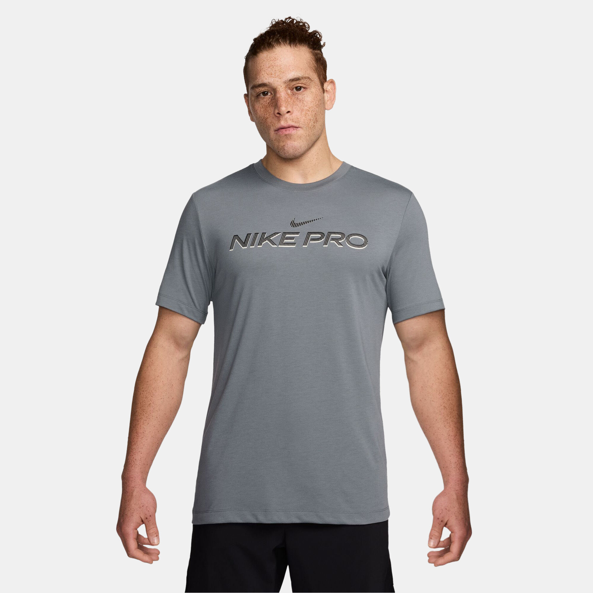 grey nike training t shirt