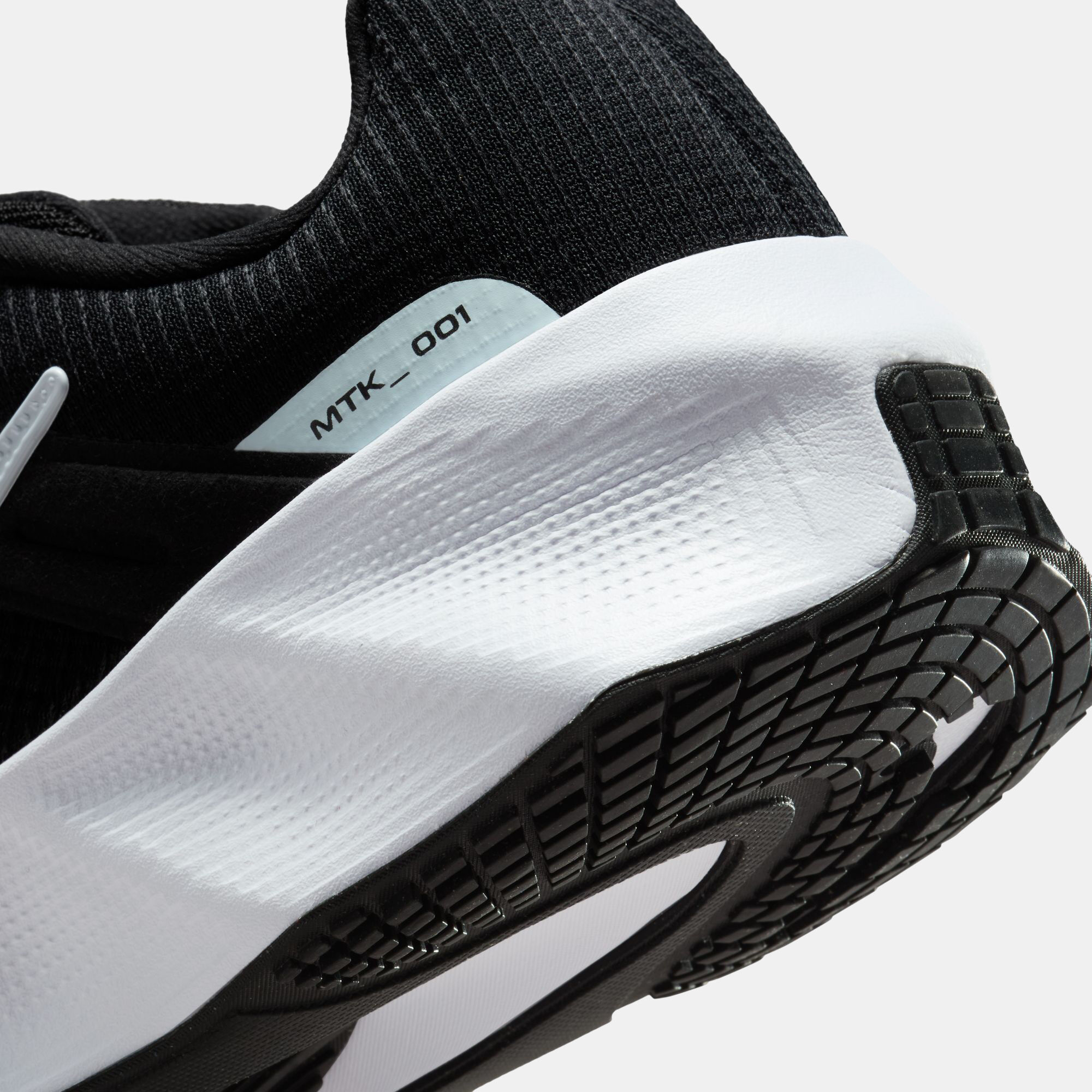 nike ladies sneakers 2019