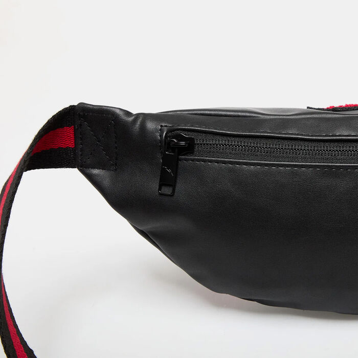 Nike Kids' JAM Borough Varsity Waist Bag Black image number 4