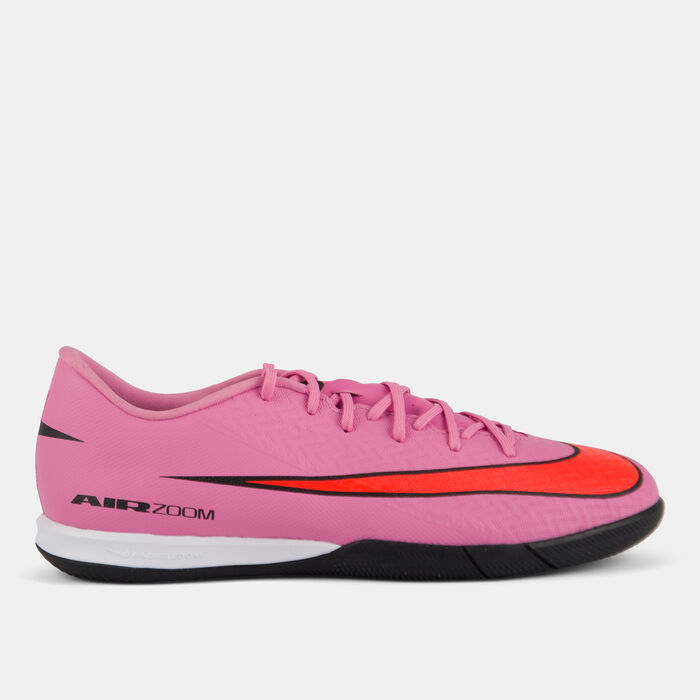 Nike Men's Mercurial Vapor 16 Academy Football Shoes Pink image number 0