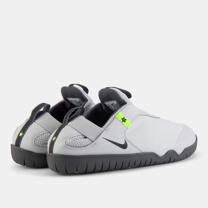 Nike Men's Zoom Pulse Slip-On Shoes Grey image number 2
