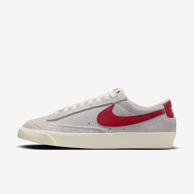 Nike Women's Blazer Low '77 Vintage Shoes White