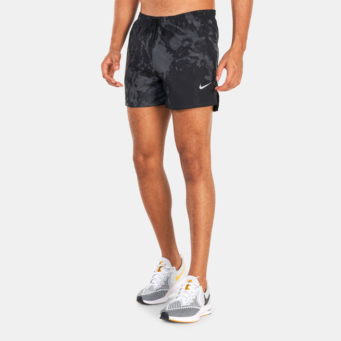Nike Men's Dri-FIT Run Division Stride 10cm (approx.) Running Shorts Black image number 0