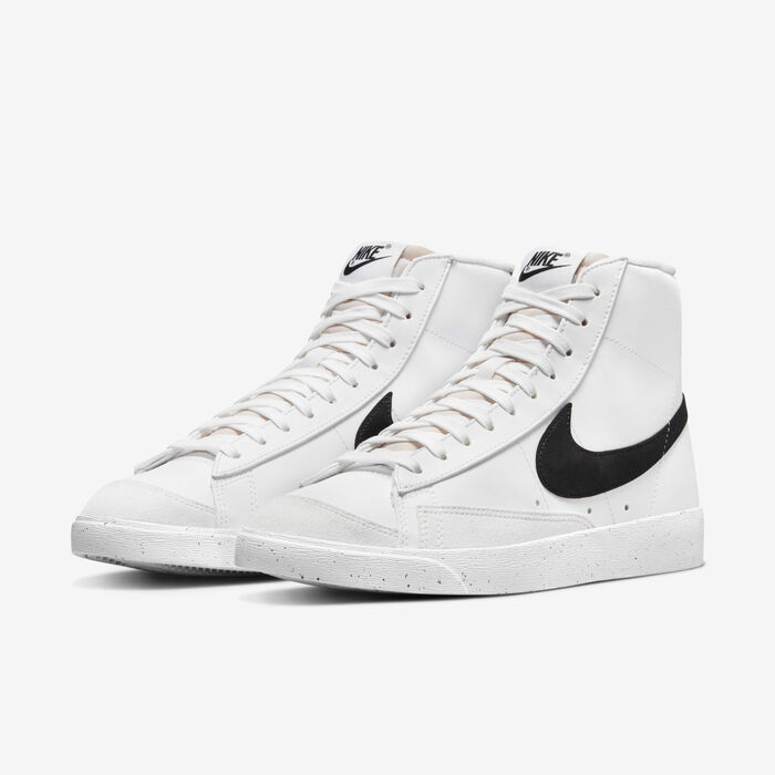 Nike Women's Blazer Mid '77 Shoes White image number 4