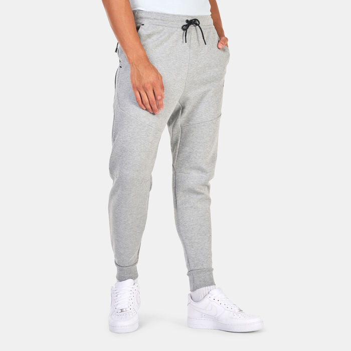 Buy Nike Men's Sportswear Tech Fleece Joggers Grey in Dubai, UAE -SSS