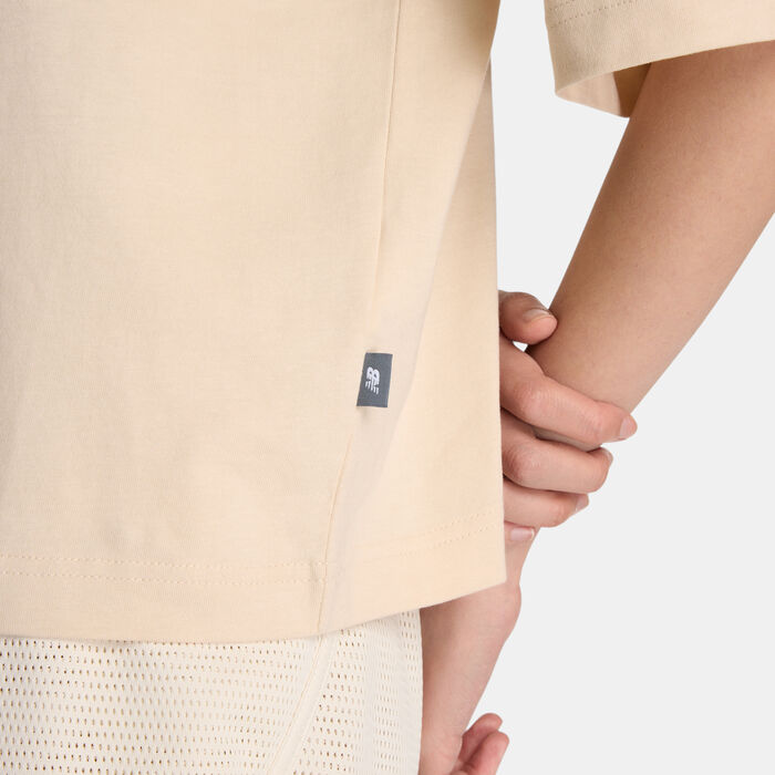 New Balance Women's Flower Logo Sweatshirt Brown image number 3