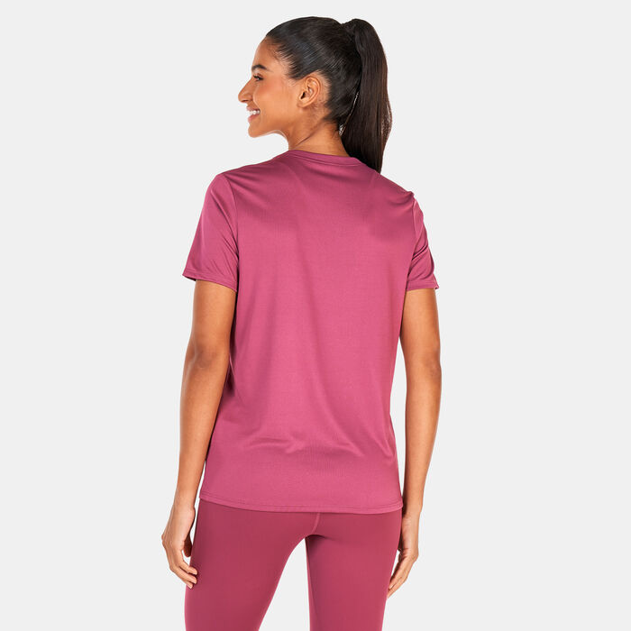 Buy Nike Women's Dri-FIT T-Shirt Pink in Dubai, UAE -SSS