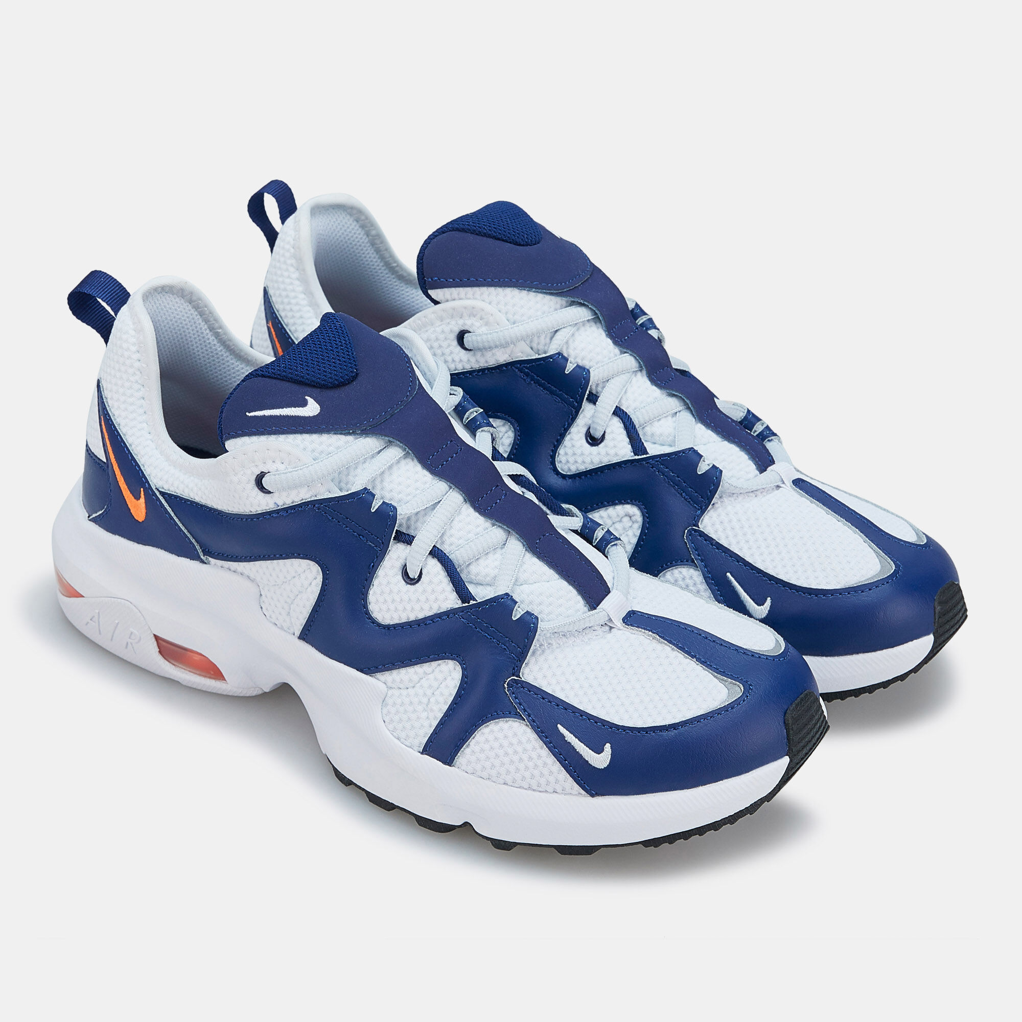 air max graviton sneakers