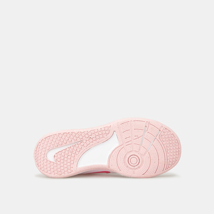 Buy Nike Kids' Omni Multi-Court Shoe (Older Kids) Pink in Dubai, UAE -SSS