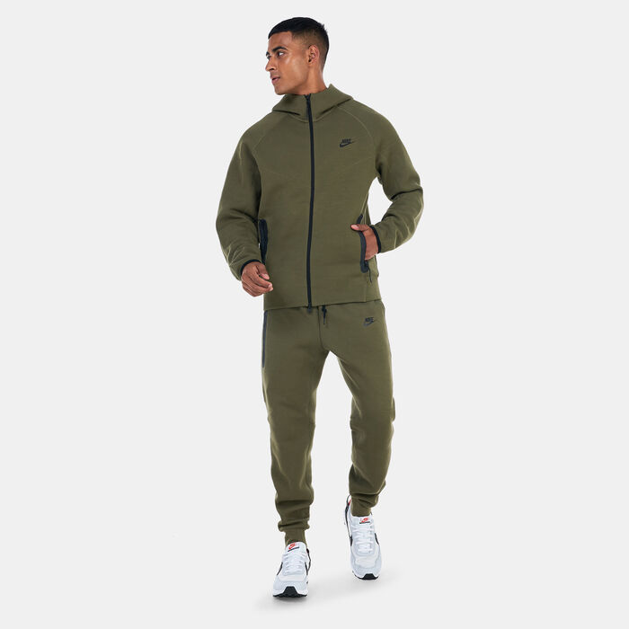 Buy Nike Sportswear Tech Fleece Joggers Brown in UAE