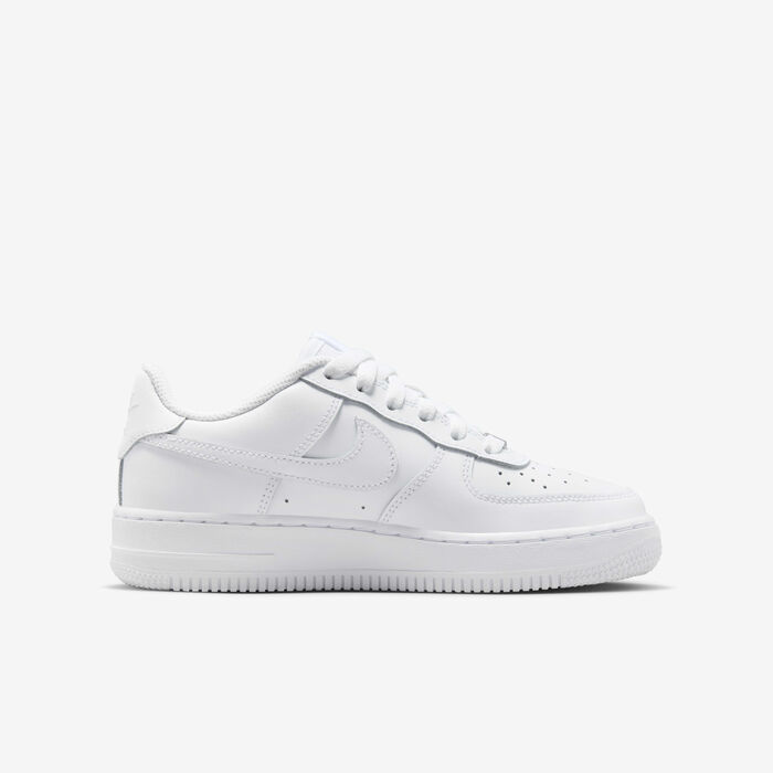 Nike Kids' Air Force 1 LE Shoes White image number 2