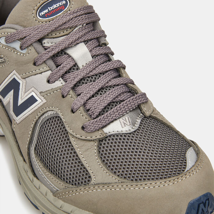 New Balance Men's 2002R Shoes Grey image number 4