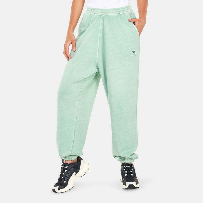 Reebok Women's Classics Natural Dye Small Logo French Terry Sweatpants Green image number 0