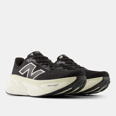 New Balance Men's Fresh Foam x More v5 Running Shoes Black