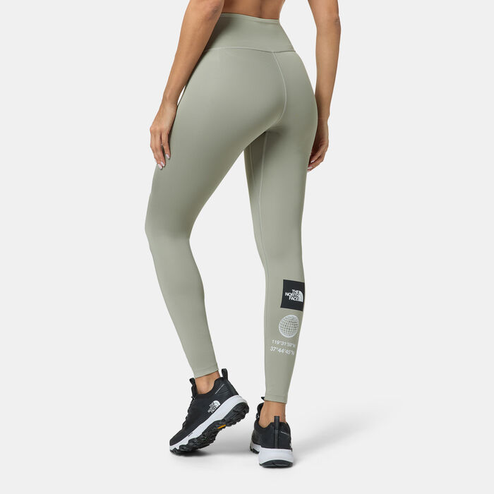 The North Face Women's Performance Graphic Leggings Grey image number 1