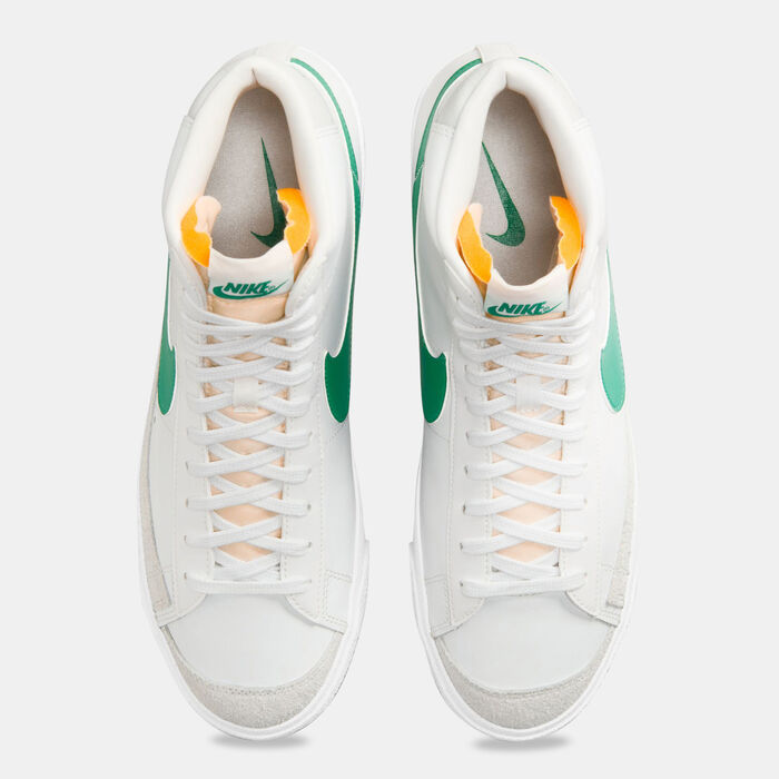 Nike Men's Blazer Mid '77 Vintage Shoe White image number 4