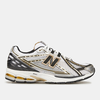 New Balance Men's 1906R Shoe Silver