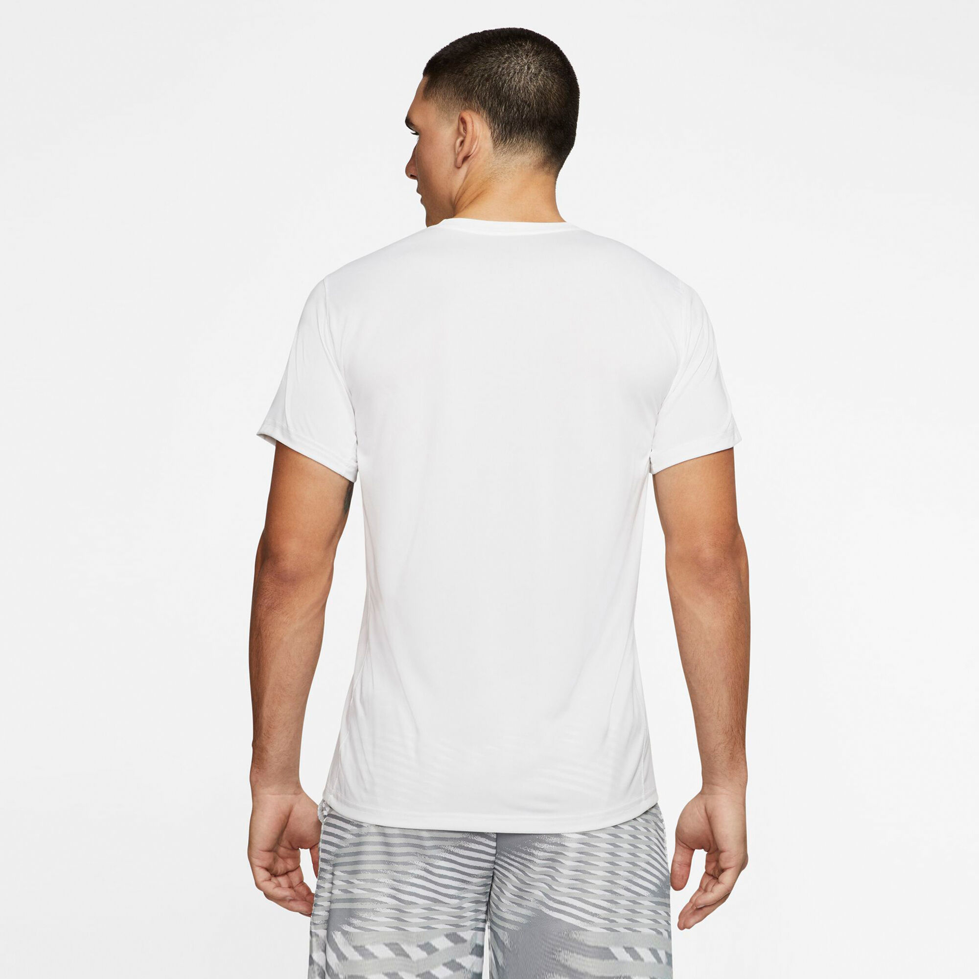 Buy Nike Men's Dri-FIT Camo Swoosh T-Shirt in Dubai, UAE | SSS