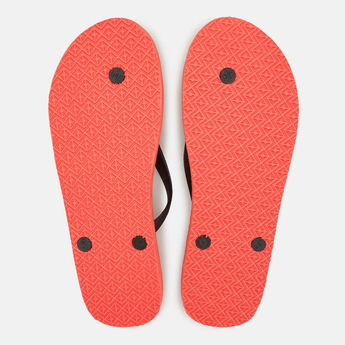 Chupps Men's Banana Leaf Flip Flops Red image number 1