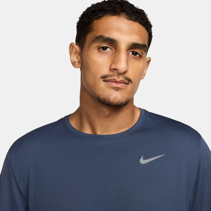 Nike Men's Miler Dri-FIT UV Running T-Shirt Blue image number 3