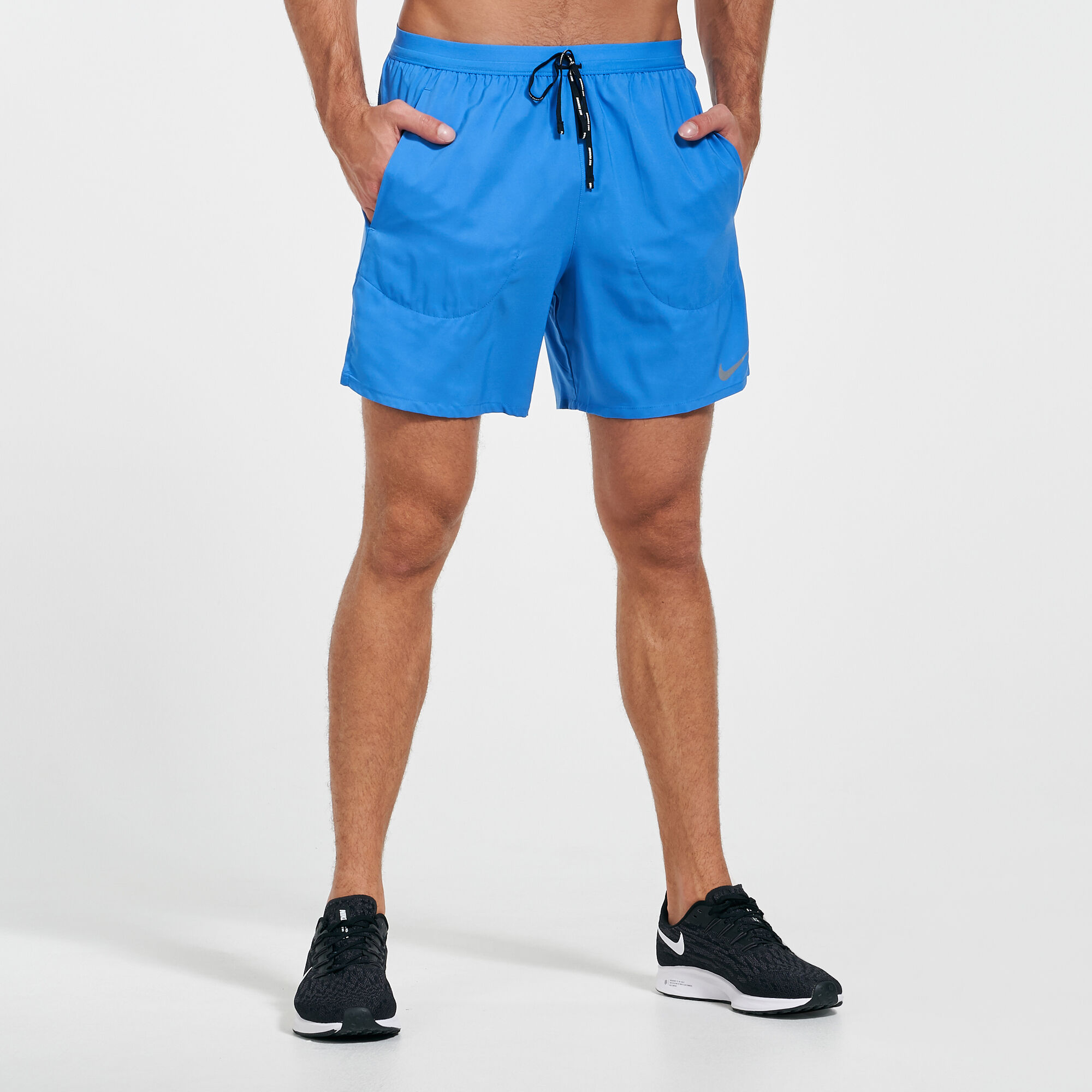 Buy Nike Men's Flex Stride 7-inch Shorts in Dubai, UAE | SSS