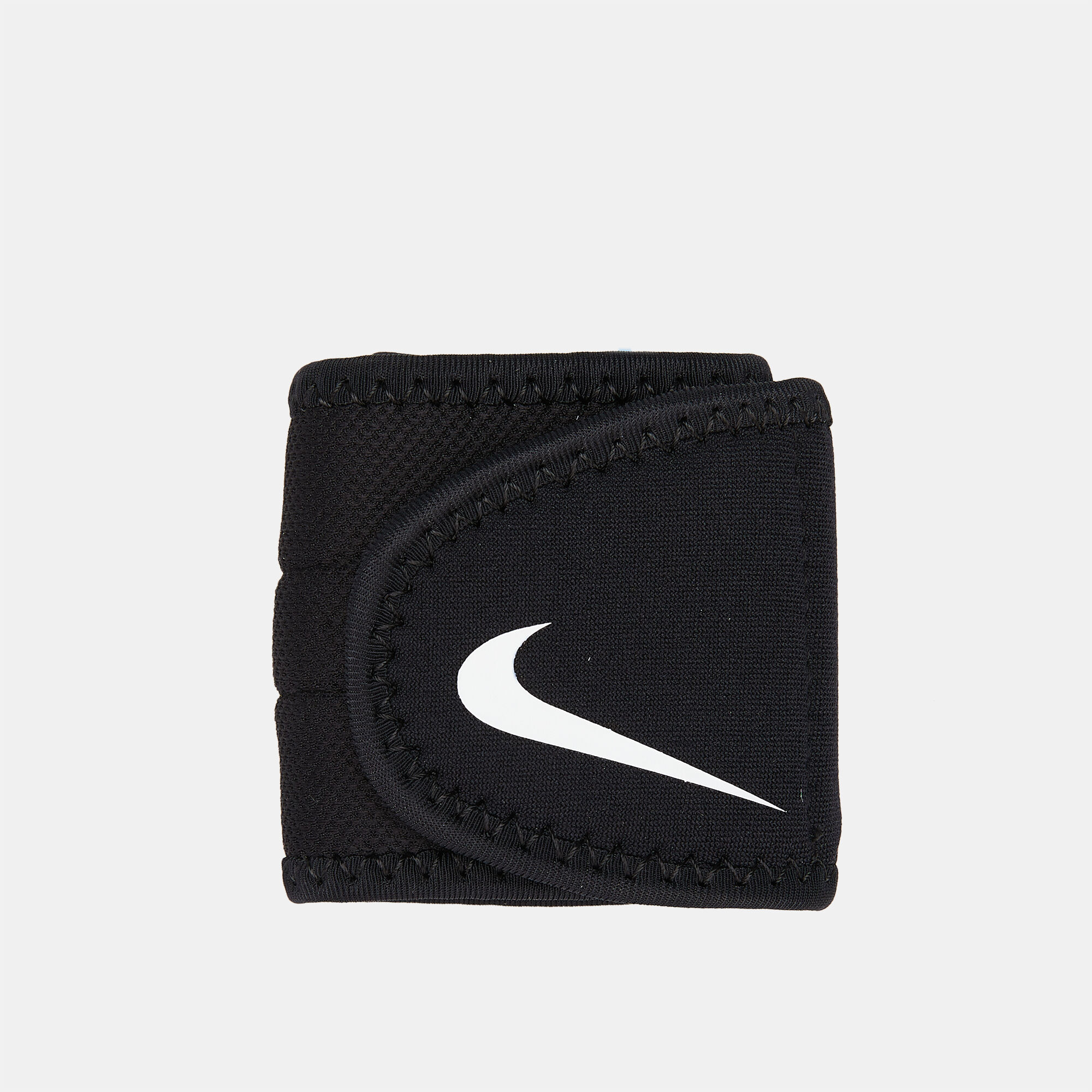 Buy Nike Pro Combat Wrist and Thumb 2.0 in UAE |
